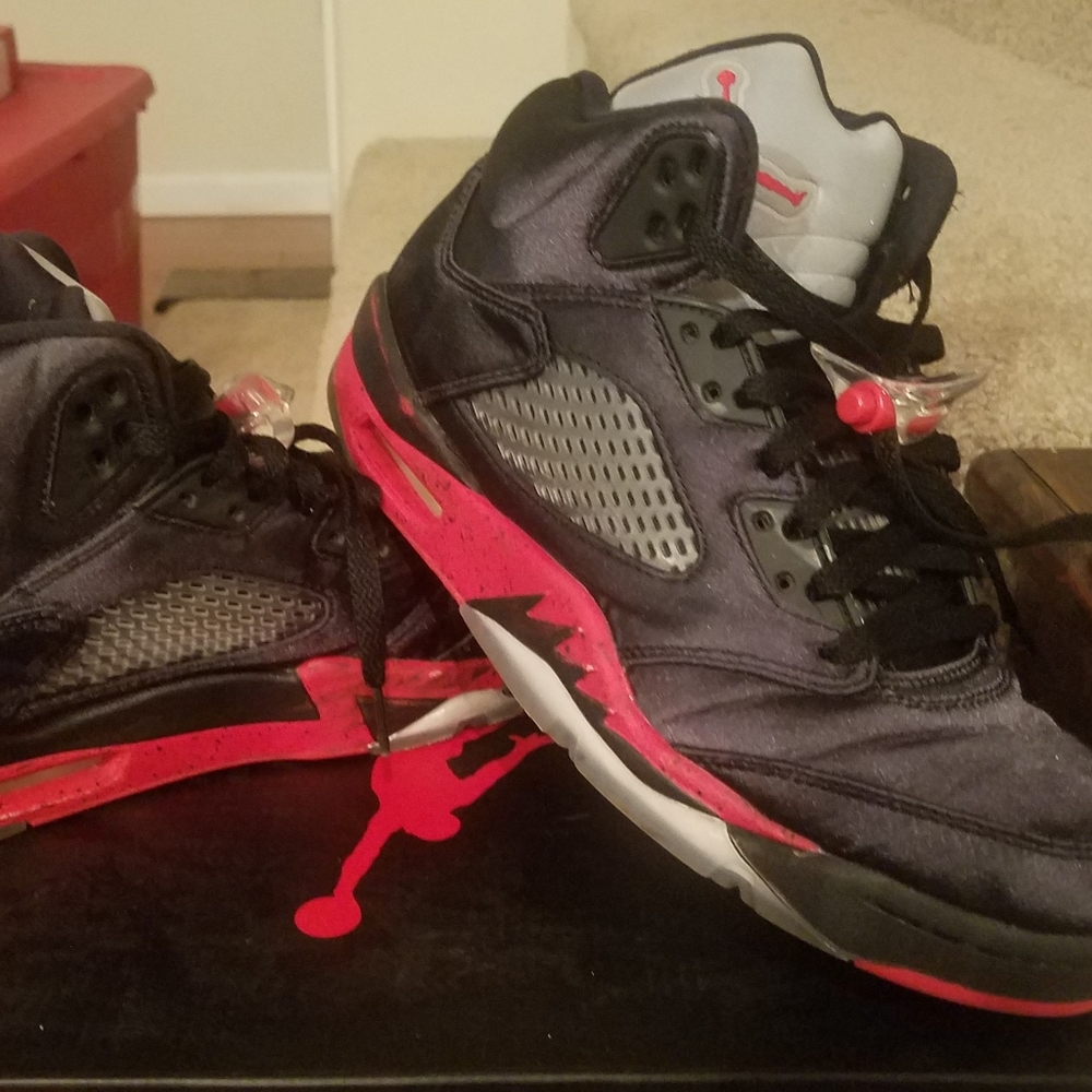 EUC Nike Air Jordan's sz 8
